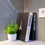 Апартаменты N' Cozy T8 W' 2bedrm